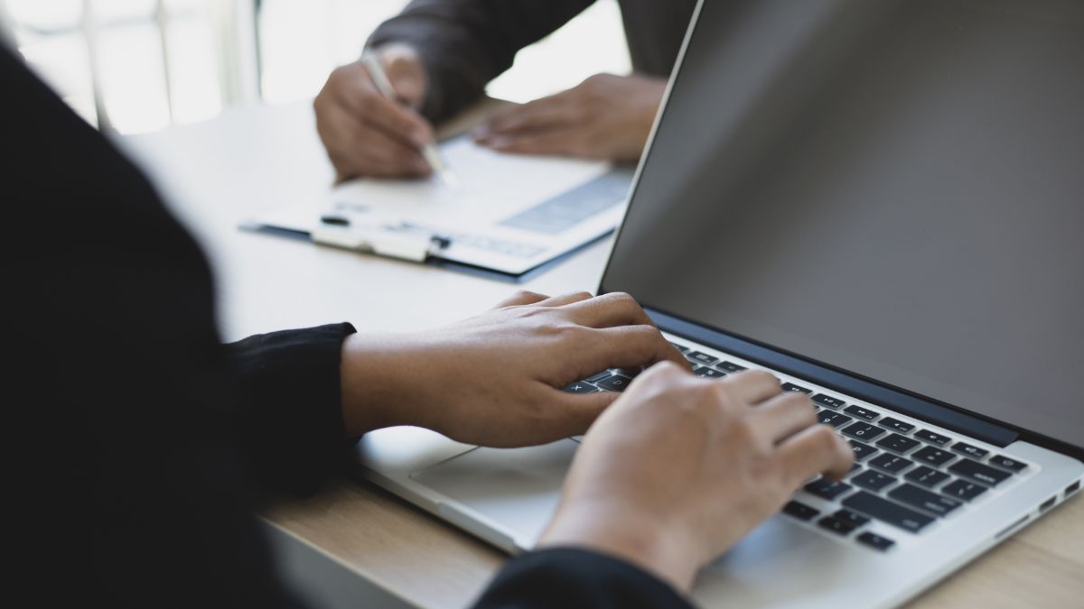 Surveiller les logs applicatifs pour détecter les anomalies et attaques API