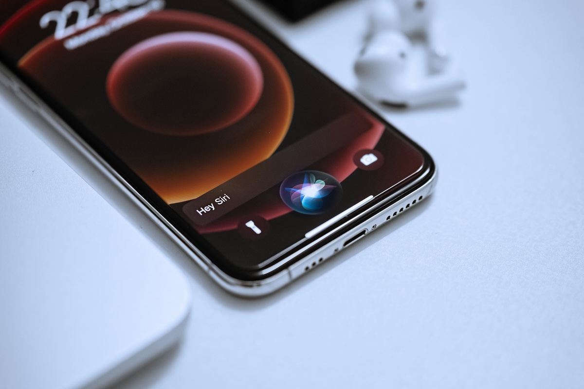 Nouveau Siri LLM : Une sortie anticipée pour l&rsquo;assistant AI d&rsquo;Apple