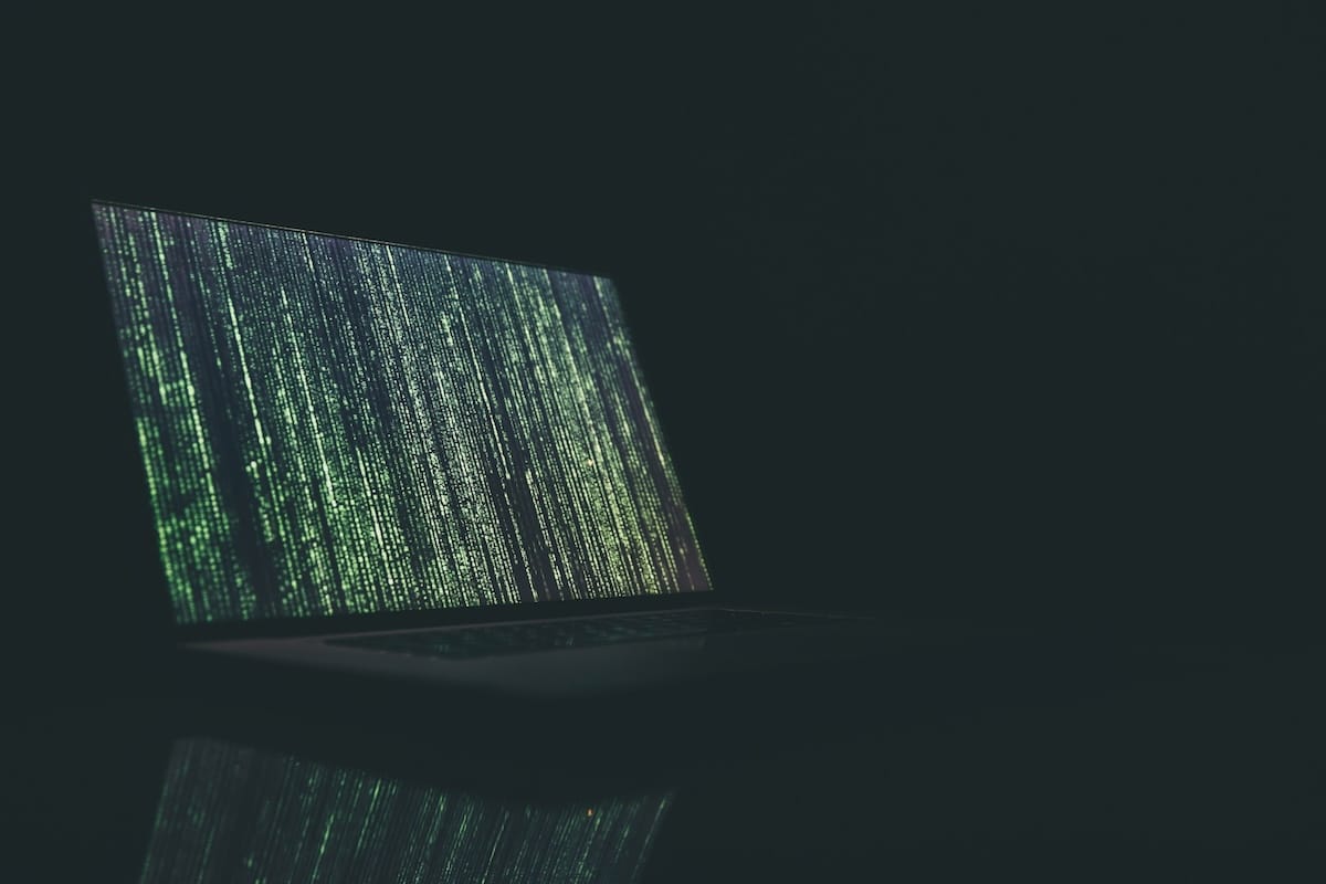 Pourquoi les solutions de cybersécurité Avast Premium Security et Avast Ultimate sont-elles indispensables pour contrer les escroqueries en ligne sophistiquées ?